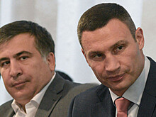 Саакашвили отверг союз с Кличко