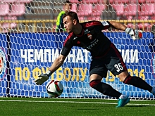 «Зарядиться мотивацией»: В чем интерес россиян к биографии Акинфеева