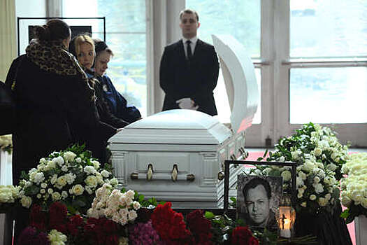 Певец Политов: Алибасов не попрощался с Левкиным из-за проблем со здоровьем