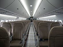 Пассажиры самолета попали в зону турбулентности и потеряли сознание