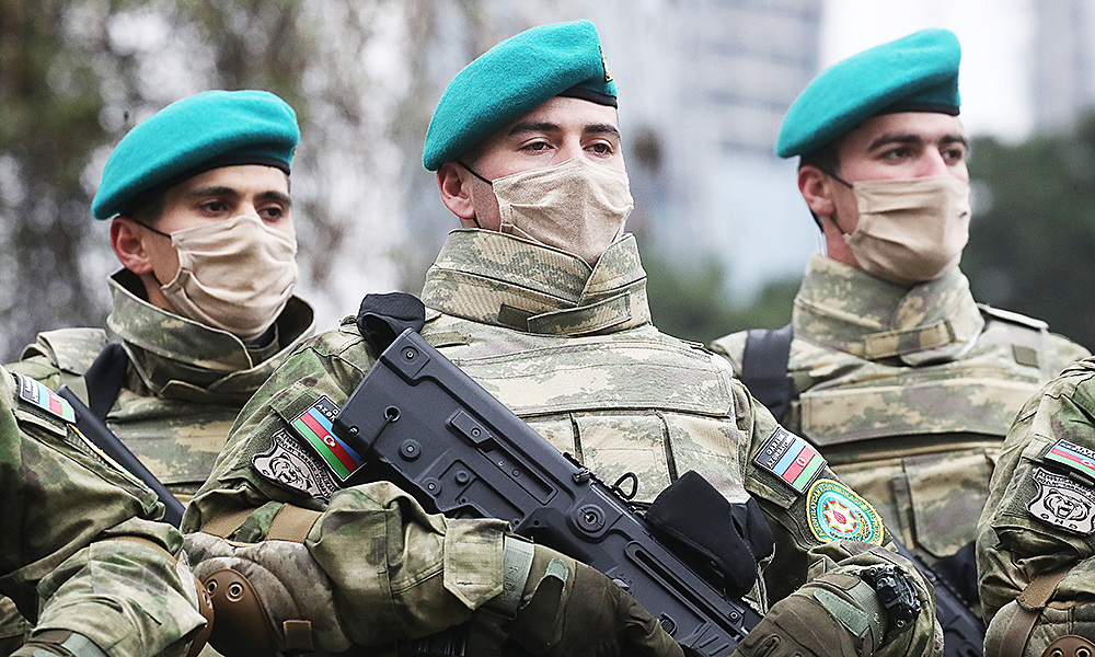 Баку заявил об обстреле пограничников ФСБ