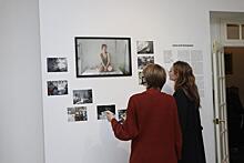 «Анна и ее женщины»: необычная выставка открылась во Владивостоке
