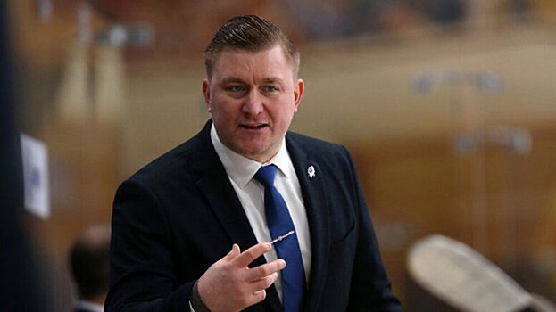 Николай Лемтюгов: «У Жаровского правильно развивается карьера. Игроки, которые приезжают из «Салавата», должны помнить, что «Торос» – это не курорт, отбывать номер нельзя»