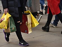 Розничные продажи в Британии выросли больше прогноза