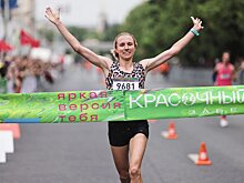 Иван Панферов и Любовь Дубровская выиграли Красочный забег