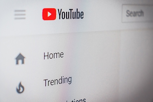 Пользователи YouTube жалуются на долгие загрузки видеороликов