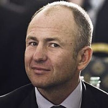 Проблема Мельниченко: бизнесмен передумал продавать старую яхту