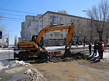 В центре Волгограда вновь перекопали несчастный перекресток