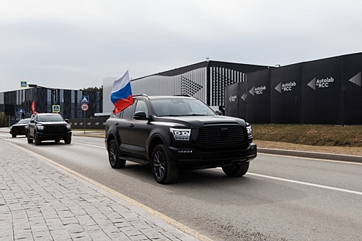 Из Екатеринбурга в Волгоград отправился патриотический автопробег