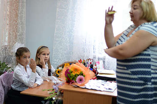 В профсоюзе "Учитель" одобрили идею отменить отсрочку пенсии для педагогов