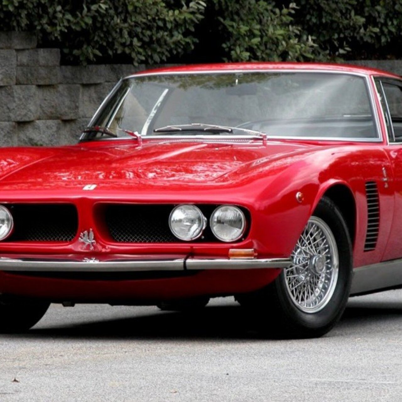 ISO Grifo — красивый автомобиль итальянского производства класса Gran  Tursimo - Рамблер/авто