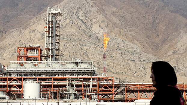 "Лукойл" возобновит поставки нефти на НПЗ STAR в Турции