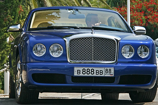 Даванков: Продажа красивых номеров через аукцион может увеличить доходы в бюджет на несколько миллиардов в год