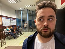 В Москве полиция задержала главного редактора Baza Никиту Могутина