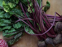 Врач назвал дешевый овощ для очищения крови от холестерина