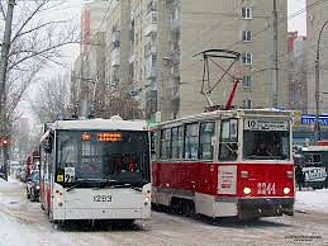 Транспортный коллапс отменяется: МУП Екатеринбурга заплатит по долгам