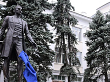 В центре Краснодара открыли памятник изобретателю ТВ Борису Розингу