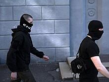 В Днепропетровске молодой наци перерезал горло отцу-«сепару» и отправился воевать под Харьков