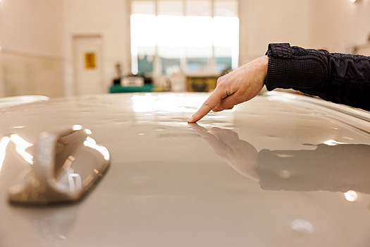 Машина с сюрпризом: чем грозит покупка нового авто, поврежденного при перевозке