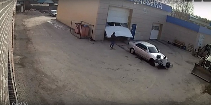 В Березовском сотрудник автомойки задавил клиента и коллегу