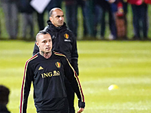 Раджа Наингголан: «Роберто Мартинес не разбирается в футболе. При нем у Бельгии не было идеи, все решалось качествами де Брюйне или Азара. С хорошим тренером мы могли бы взять трофеи»