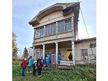 Вологодские велоэкскурсоводы посетили усадьбу Дудинское на берегу реки Тошни