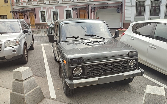 Гумкорпус разъяснил ситуацию с автомобилем, выставленным на продажу