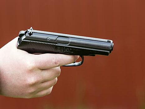Офицер запаса расстрелял грабителей из наградного пистолета