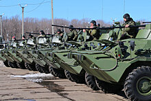 Новые БТР-82А поступили на вооружение учебного центра на Урале