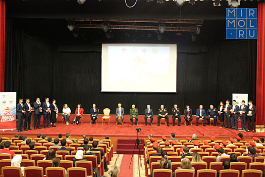 Участники «Вахты Героев» встретились с дагестанской молодежью