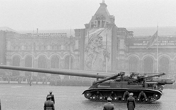 Аатомная артиллерия: почему она просуществовала в советской армии всего 3 года