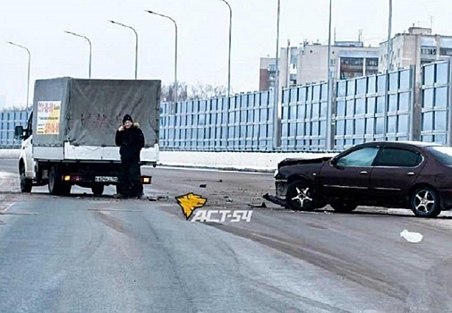 Первое ДТП произошло на новом четвертом мосту в Новосибирске