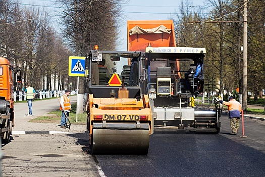 Мэру доложили о ремонте дорог: какие улицы сделают в Ярославле на следующей неделе