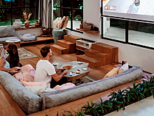 Блогеры похвастались изоляцией на роскошной вилле на Бали и были обруганы в сети