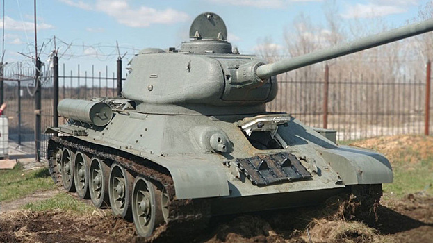 На работу и дачу: Т-34 обойдется дешевле "Ауруса"
