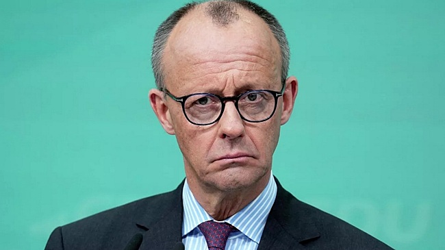 Избиение младенца: Германия продолжает позориться на весь мир. Как Трамп и Си щелкают по носу Мерцу