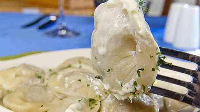 Как правильно варить пельмени: одна ошибка, которая губит весь вкус