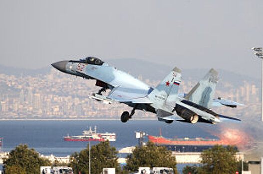 Видео: на авиабазе Хмеймим построили укрытия для Су-34 и Су-35