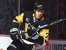 Daily Faceoff о штрафе Малкина за удар клюшкой: не первый такой случай у легенды «Пингвинз»