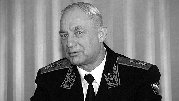 Скончался экс-главком ВМФ России адмирал флота Феликс Громов