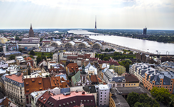 Латвия стерпит Пугачеву на вилле за €15 млн, но не всяких нищебродов