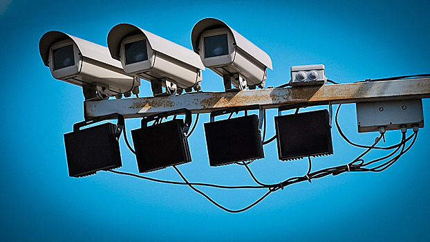 Подмосковные камеры начали ловить водителей без пропусков