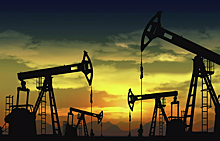 Нефть растет в цене на фоне сохранения геополитической напряженности