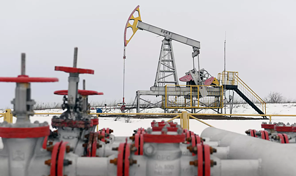 Минэнерго: Россия перенаправила все поставки топлива в условиях санкций
