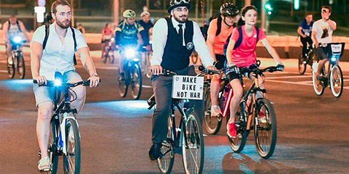 Московский ночной велопорад собрал рекордное количество участников