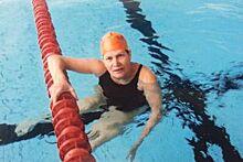 Некогда стареть. Как 76-летняя пловчиха ставит спортивные рекорды