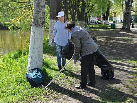 В Вологде продолжается работа по уборке несанкционированных свалок и захламленных территорий