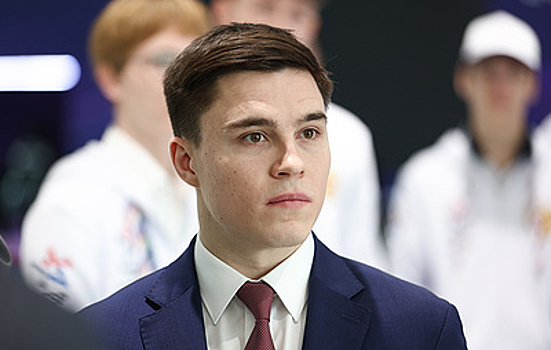 Гимнаст Нагорный показал видео спарринга с роботом-боксером