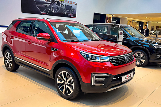 Какую долю занимает Китай в российском импорте автомобилей