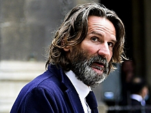 Арестованный писатель Бегбедер пожаловался на тюремные условия